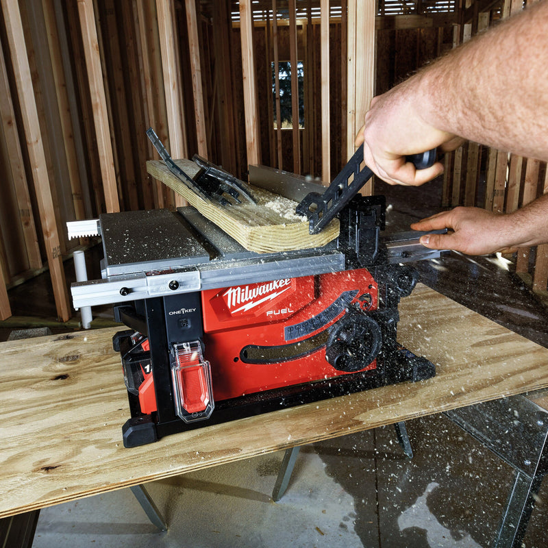 Milwaukee Milwaukee M18 FTS210 FUEL 210mm One-Key Table Saw (1 x 12.0Ah Battery) 4933464226