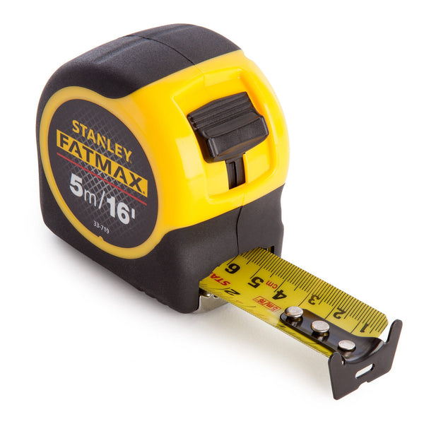 Stanley Stanley 0-33-719 FatMax Metric/Imperial Tape Measure with Blade Armor 5m 0-33-719