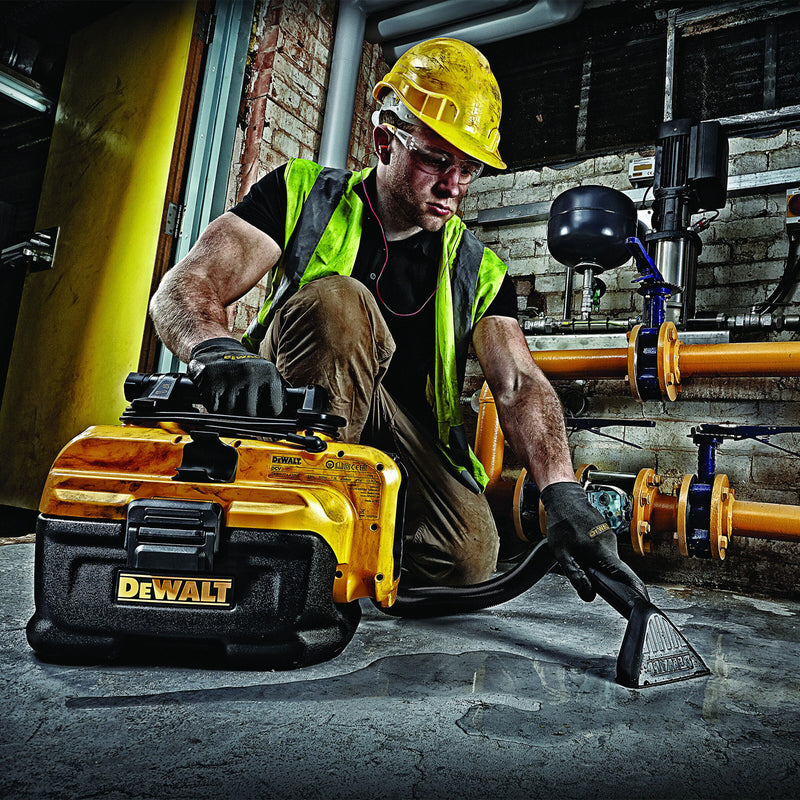 Dewalt Dewalt DCV584L 18V/54V XR FlexVolt Corded/Cordless L Class Wet & Dry Vacuum (240V) DCV584L-GB