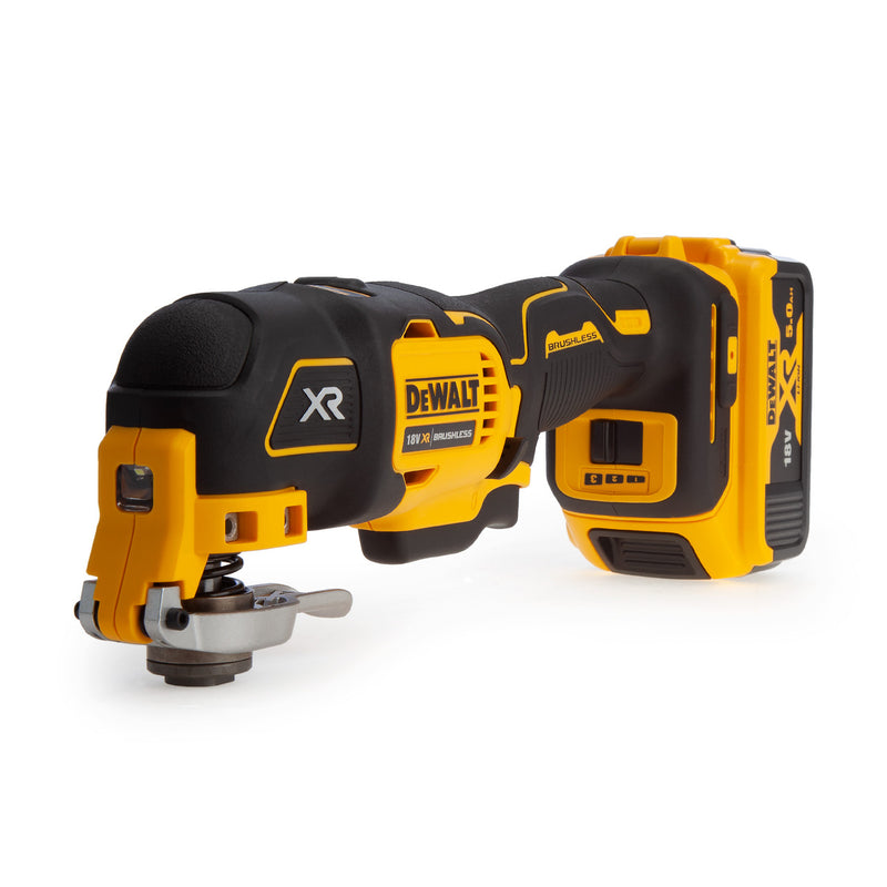 Dewalt Dewalt DCS356P2 18V XR Brushless Oscillating Multi Tool with 35 Accessories (2 x 5.0Ah Batteries) DCS356P2