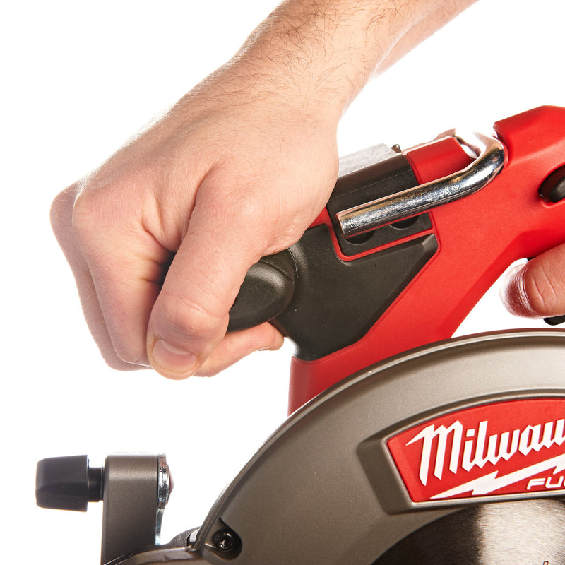 Milwaukee Milwaukee M18 CCS55-0 FUEL 165mm Brushless Circular Saw (Body Only) 4933446223