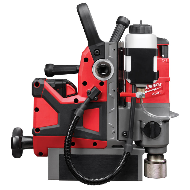 Milwaukee Milwaukee M18 FMDP-502C FUEL Magnetic Drill Press with Permanent Magnet (2 x 5.0Ah Batteries) 4933451013