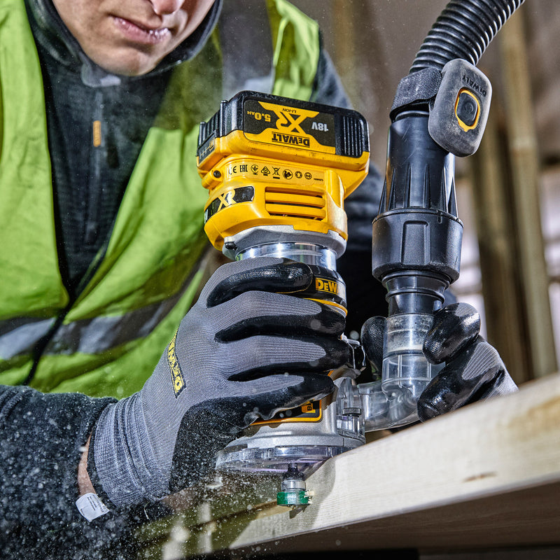 Dewalt Dewalt DCW604P2 18V XR 1/4 inch Brushless Router + Extra Base (2 x 5.0Ah Batteries) in TSTAK Box DCW604P2-GB