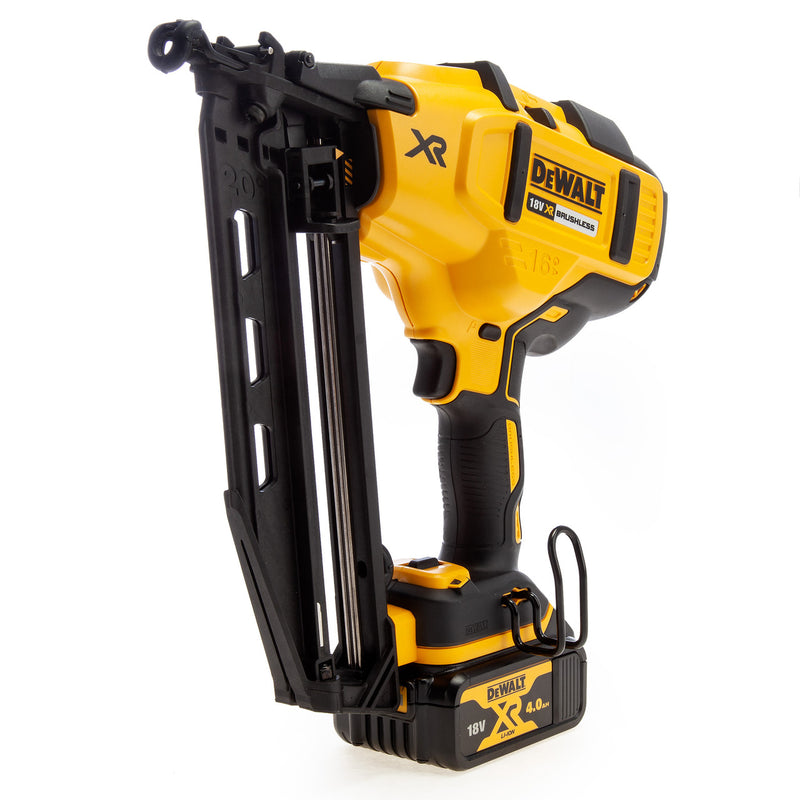 Dewalt Dewalt DCK264M2T 18V XR Framing & Finishing Nailer (2 x 4.0Ah Batteries) in TSTAK Rolling Case DCK264M2T